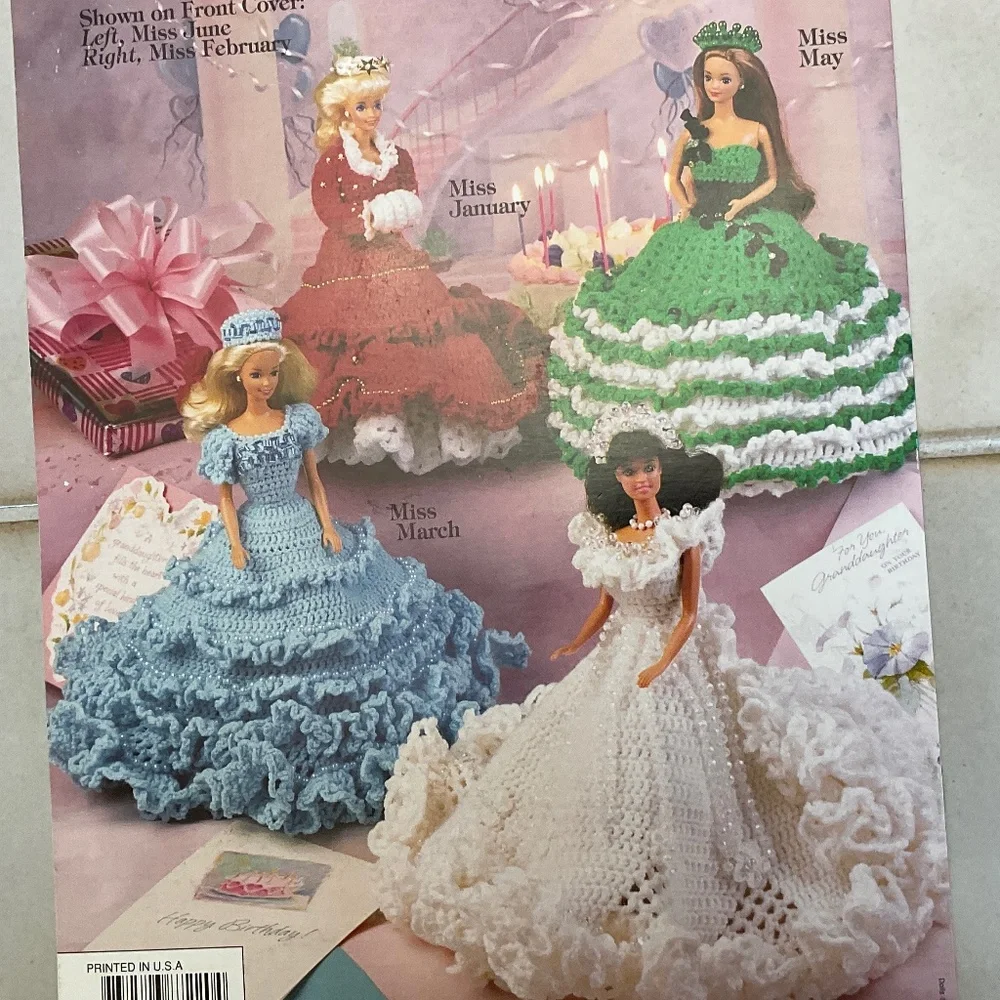Crochet Pattern Book Bundle Set of 3  + Boye “I Taught Myself to Crochet” Kit
